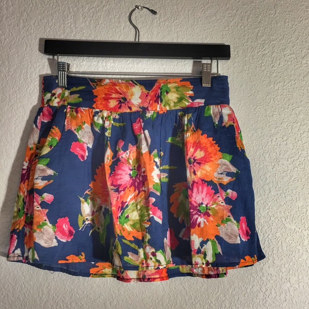 🦋 HP!! 🦋 Aeropostale | Flowered Skirt with Pockets